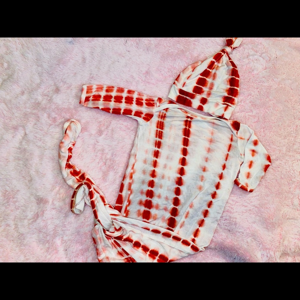 Cozy’s Knotted Gown w/ hat